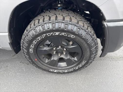 2025 RAM 1500 Warlock Crew Cab 4x4 5'7' Box