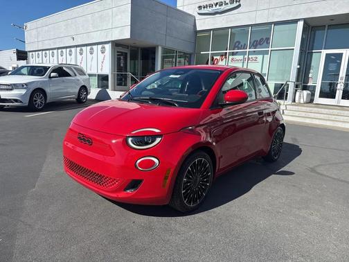 2024 FIAT 500e INSPI(RED) FWD