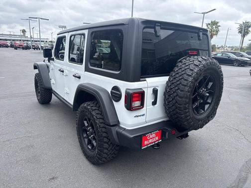 2025 Jeep Wrangler 4xe Willys