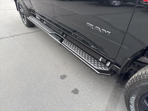 2025 RAM 2500 Big Horn Crew Cab 4x4 6'4' Box