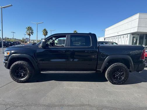 2025 RAM 1500 RHO Crew Cab 4x4 5'7' Box