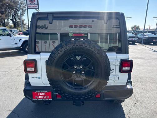 Bright White 2025 Jeep Wrangler 4xe Willys