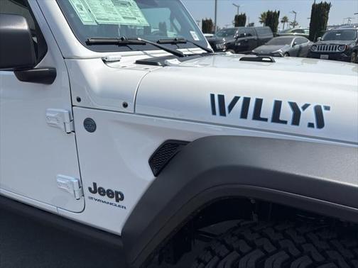 2025 Jeep Wrangler 4xe Willys