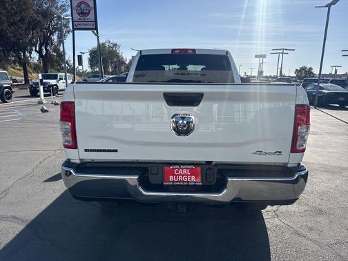 Bright White 2024 RAM 2500 Big Horn Crew Cab 4x4 6'4' Box