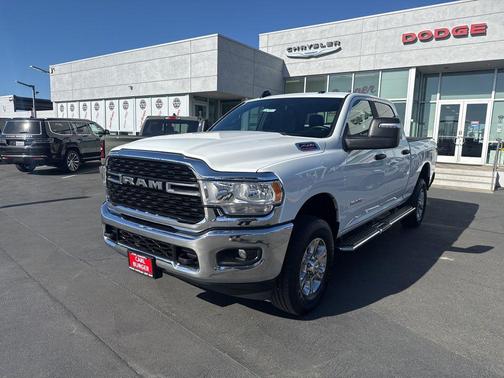 Bright White 2024 RAM 2500 Big Horn Crew Cab 4x4 6'4' Box