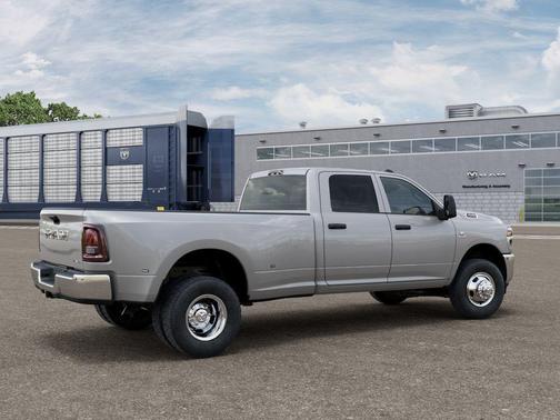 Silver Zynith 2026 RAM 3500 Tradesman Crew Cab 4x4 8' Box
