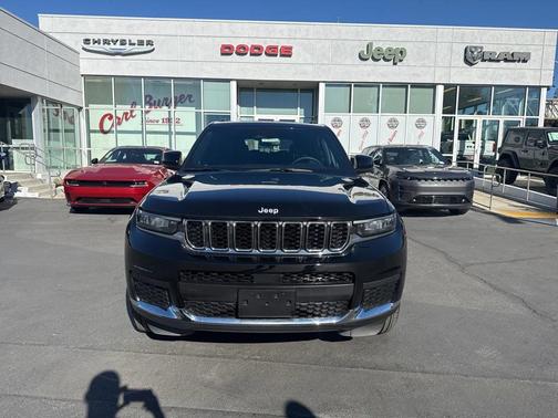 2024 Jeep Grand Cherokee L Laredo