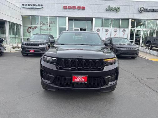 2024 Jeep Grand Cherokee Altitude