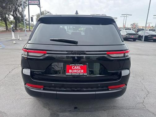 2024 Jeep Grand Cherokee Altitude