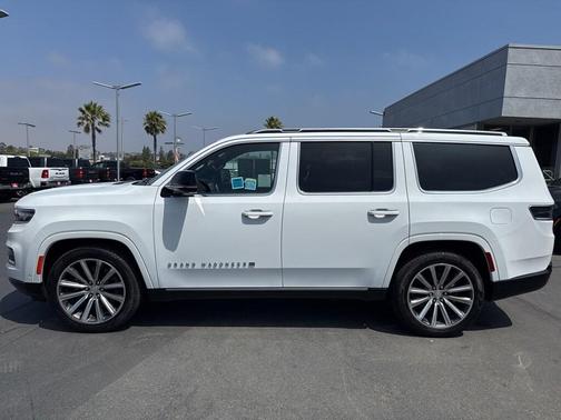 2023 Jeep Grand Wagoneer 4x4
