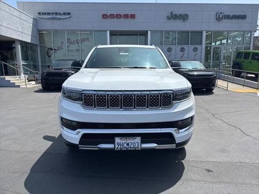 2023 Jeep Grand Wagoneer 4x4