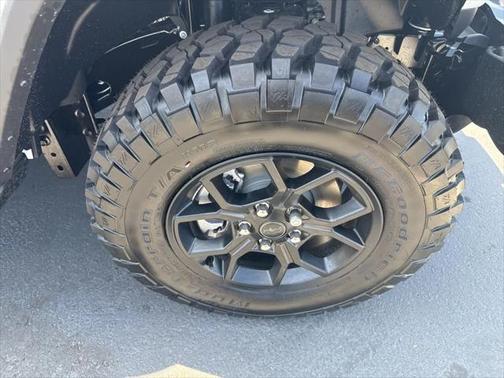 2025 Jeep Gladiator Big Bear