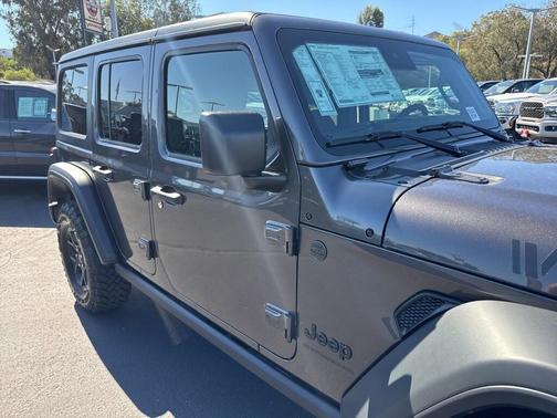 2025 Jeep Wrangler Willys