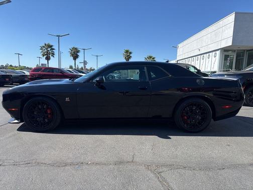 Pitch Black Clearcoat 2021 Dodge Challenger R/T Scat Pack