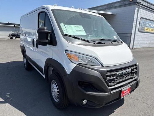 2025 RAM ProMaster 1500 Low Roof