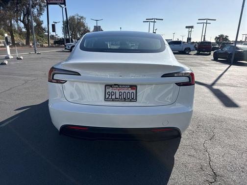 Pearl White Multi-Coat 2024 Tesla Model 3 Long Range