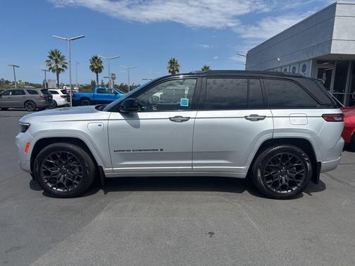 2023 Jeep Grand Cherokee 4xe Summit Reserve