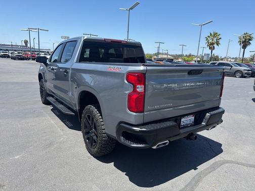 Sterling Gray Metallic 2025 Chevrolet Silverado 1500 LT Trail Boss