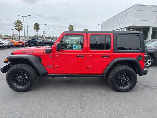 2025 Jeep Wrangler 4xe Willys