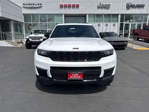Bright White Clearcoat 2024 Jeep Grand Cherokee L Limited