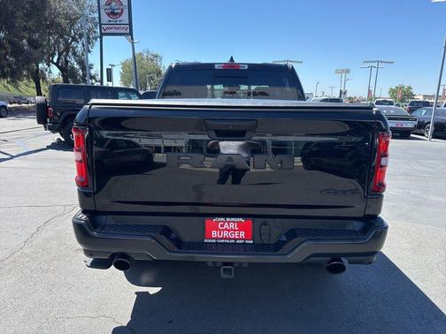 Diamond Black Crystal Pearlcoat 2025 RAM 1500 Tradesman