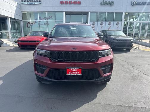 2024 Jeep Grand Cherokee Altitude