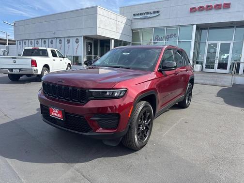 2024 Jeep Grand Cherokee Altitude