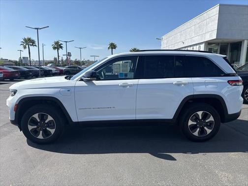 2022 Jeep Grand Cherokee 4xe Base