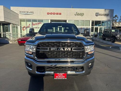 2024 RAM 2500 Big Horn Crew Cab 4x4 6'4' Box