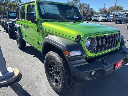 2025 Jeep Wrangler Sport
