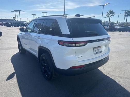2024 Jeep Grand Cherokee Altitude