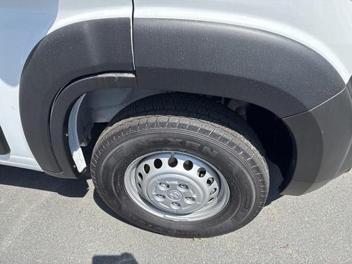 2025 RAM ProMaster 2500 Tradesman