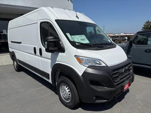 2025 RAM ProMaster 2500 Tradesman