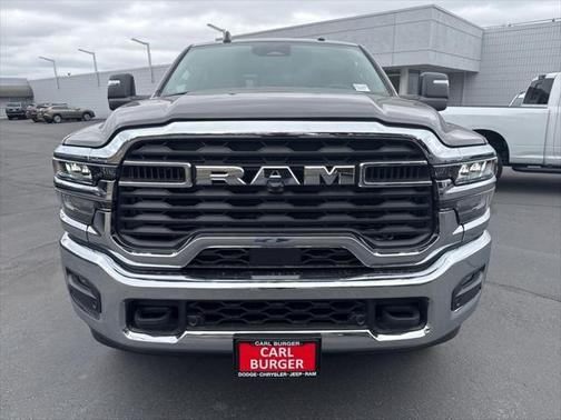 2025 RAM 2500 Tradesman Crew Cab 4x4 6'4' Box