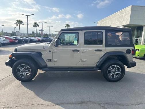 2022 Jeep Wrangler Unlimited Sport