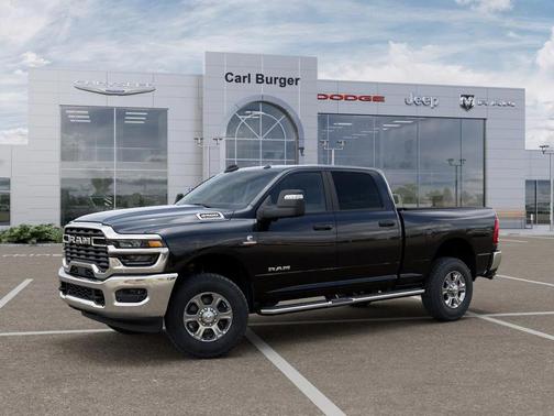 Diamond Black Crystal Pearlcoat 2025 RAM 2500 Big Horn Crew Cab 4x4 6'4' Box