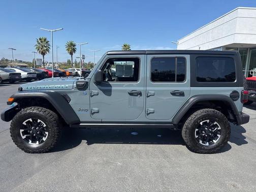 2025 Jeep Wrangler 4xe Rubicon