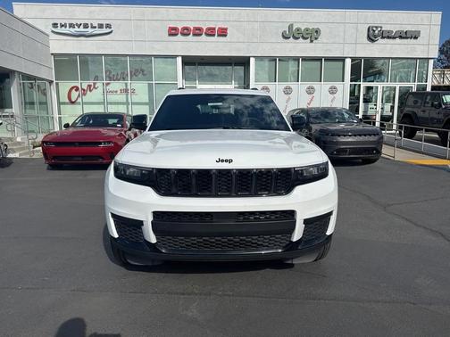 2024 Jeep Grand Cherokee L Altitude