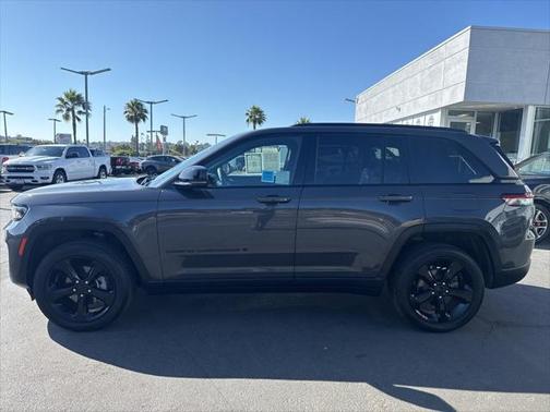 2024 Jeep Grand Cherokee Altitude