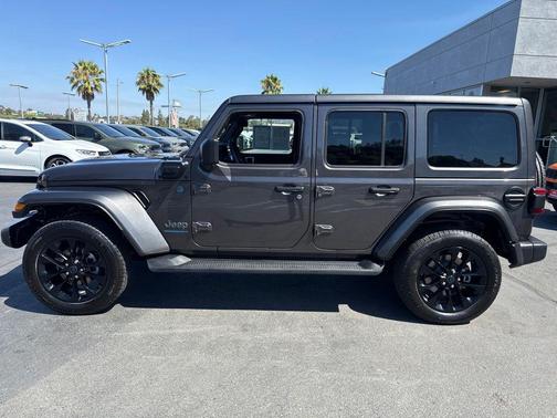 Crystal Metallic 2025 Jeep Wrangler 4xe Sahara