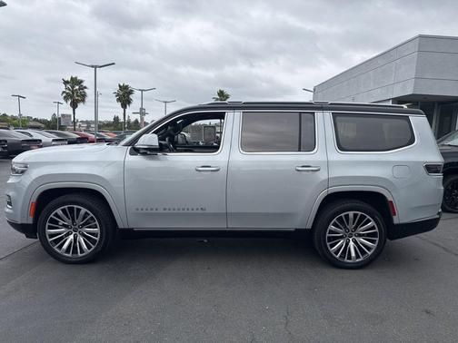 2022 Jeep Grand Wagoneer Series III 4x4