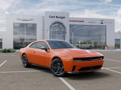 Peel Out 2025 Dodge Charger Daytona R/T