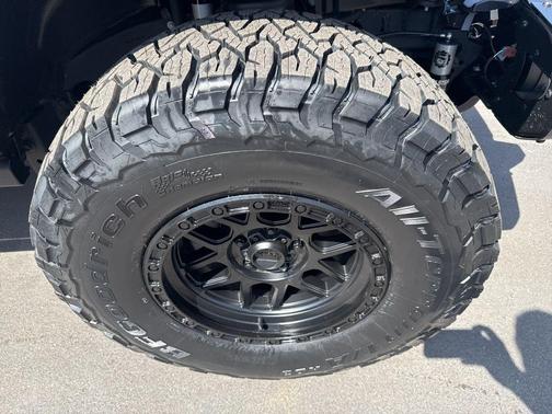 2025 Jeep Wrangler 4xe Rubicon X