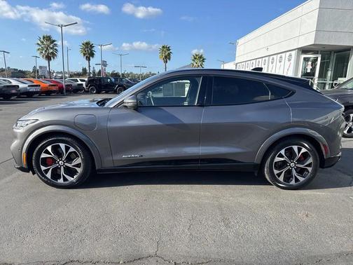 2021 Ford Mustang Mach-E Premium