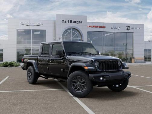 Black Clearcoat 2026 Jeep Gladiator Sport S