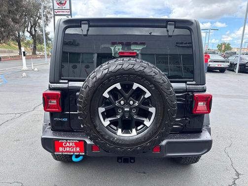 Black Clearcoat 2025 Jeep Wrangler 4xe Rubicon