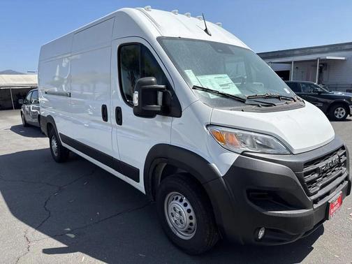2025 RAM ProMaster 2500 Tradesman