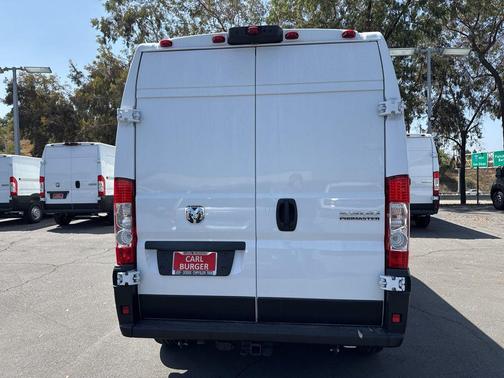 2025 RAM ProMaster 2500 Tradesman