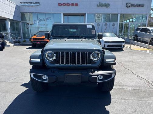 Anvil 2025 Jeep Wrangler 4xe Sahara
