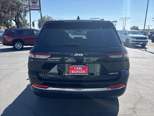 2024 Jeep Grand Cherokee Laredo